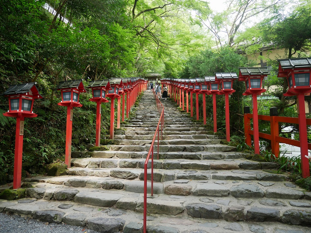 貴船神社