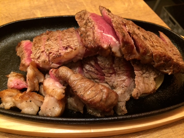 京都　山科　肉　フォースパイスキッチン